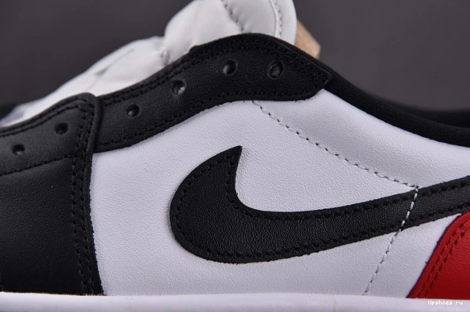 1 Black Low Jordan 553560-116 (GS) Toe 0223